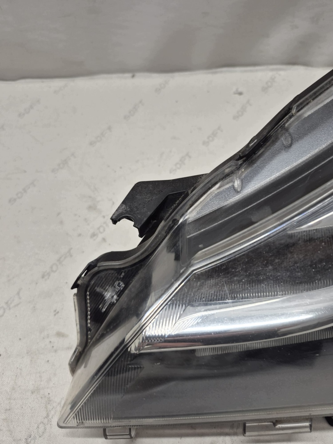 TOYOTA YARIS III LIFT 14- light left front front lens