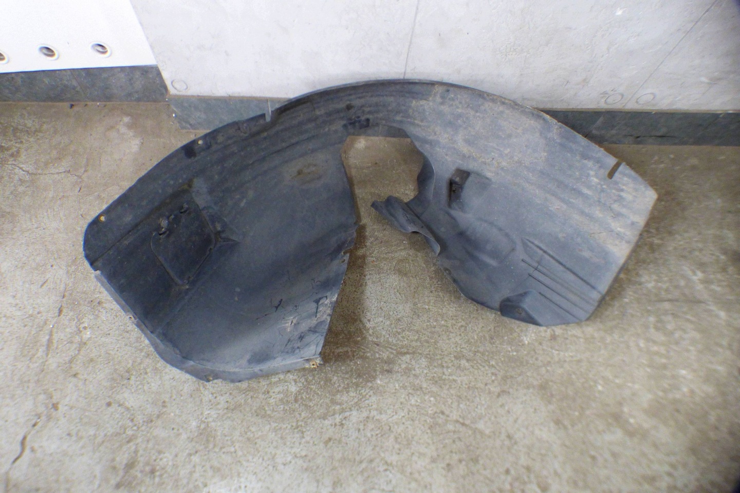 Fiat Tipo II mudguard left front 00520632580E original st.BDB