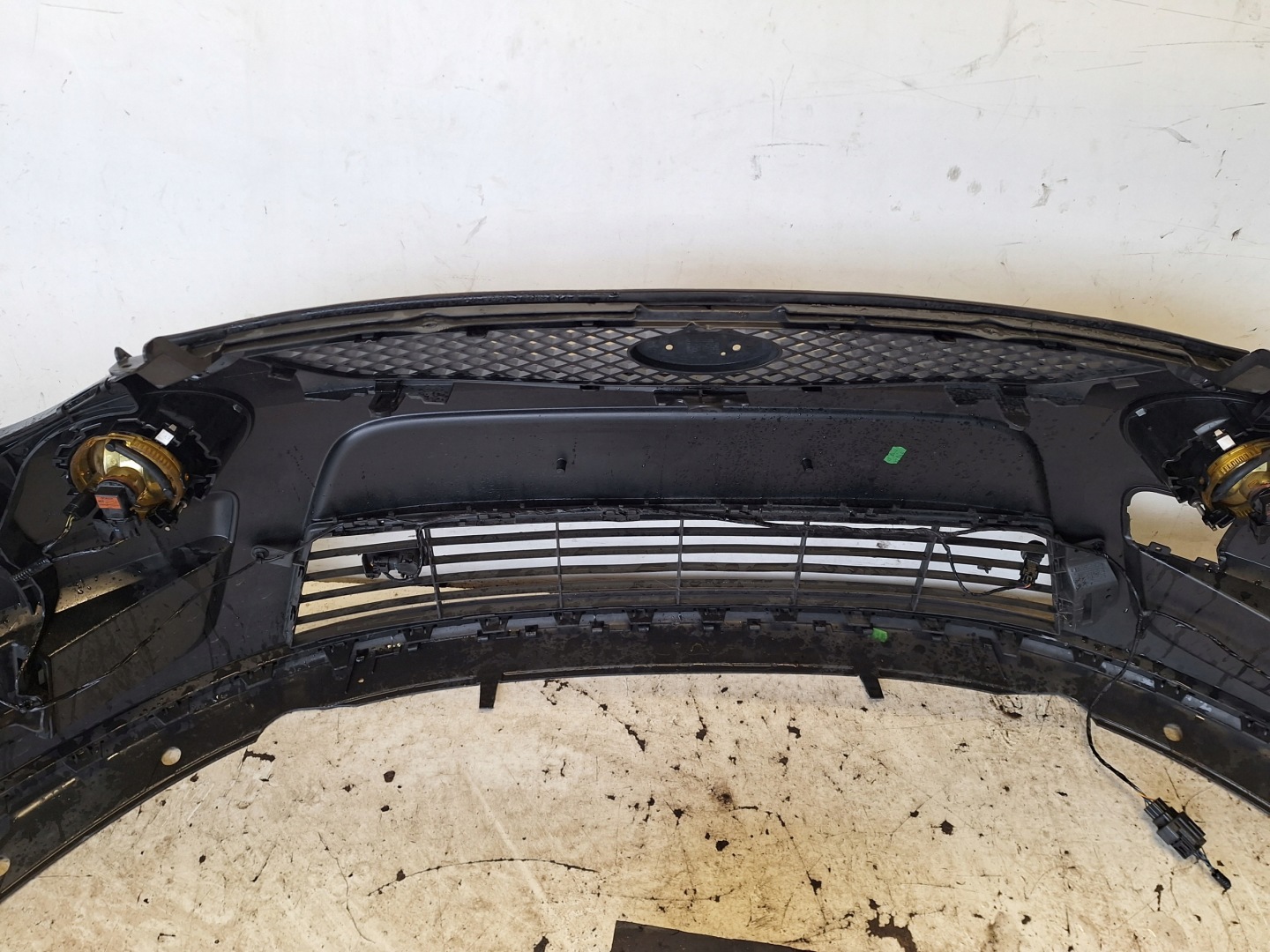 FORD S-MAX MK1 05-10 bumper + PDC