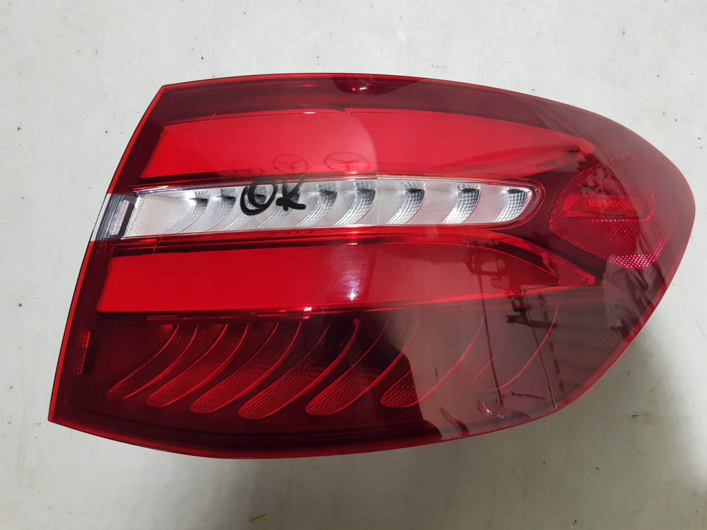 MERCEDES GLC X253 W253 light right rear part right rear W fender