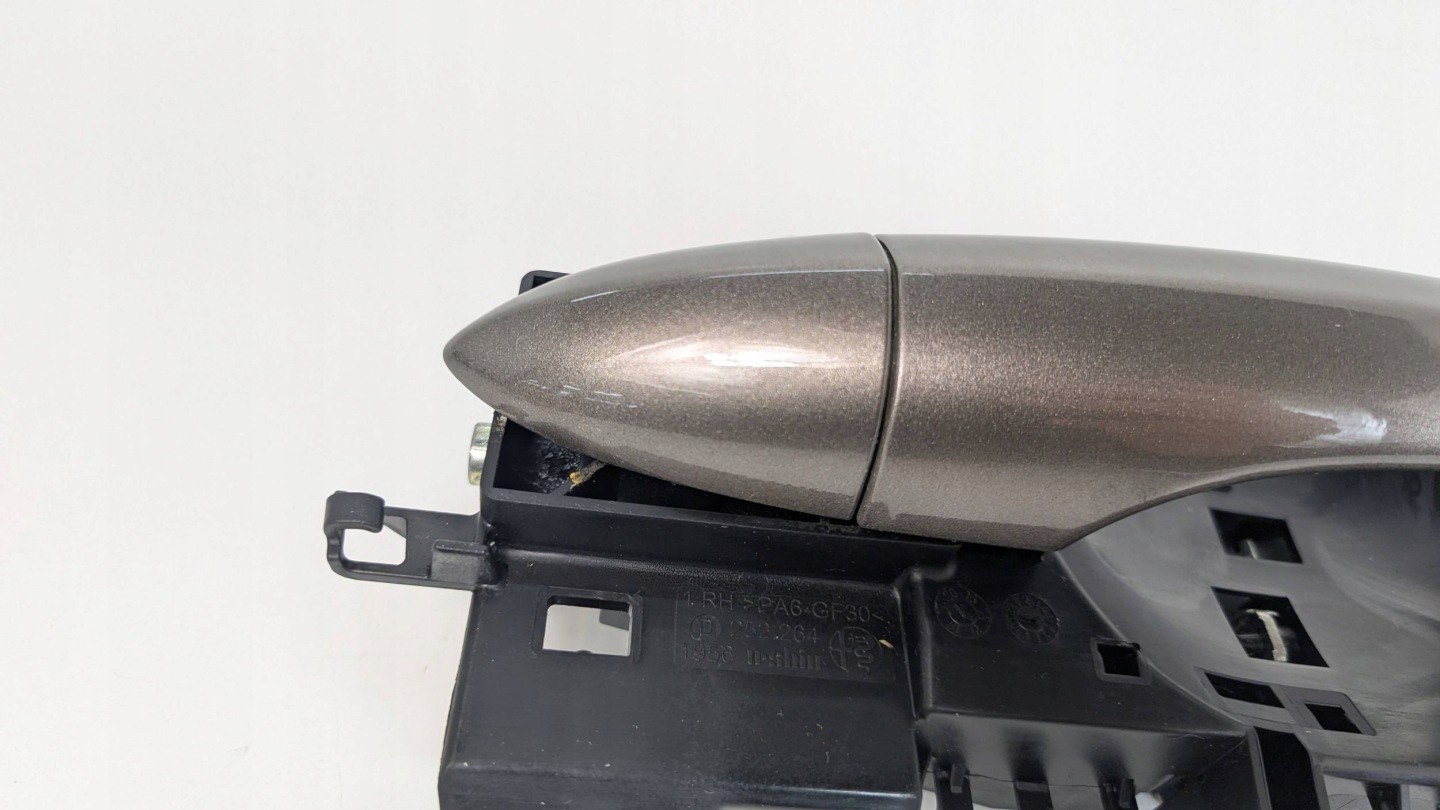Alfa Romeo Stelvio 50545350 handle exterior rear right 082