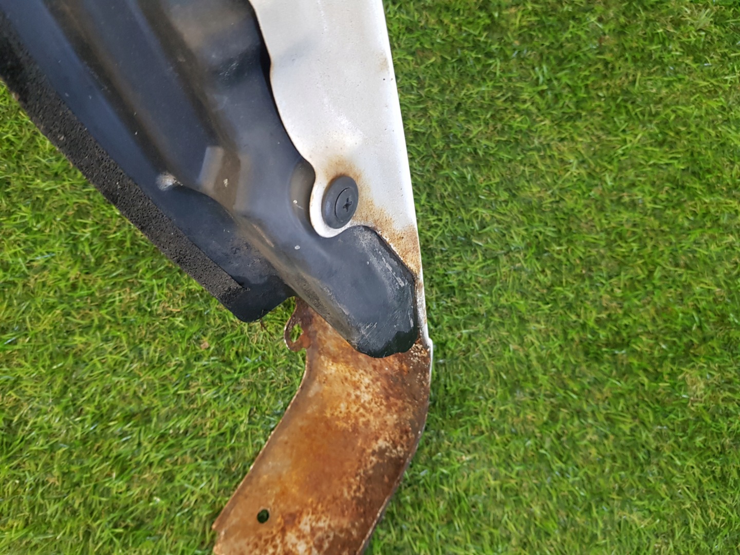 fender right front HYUNDAI I10