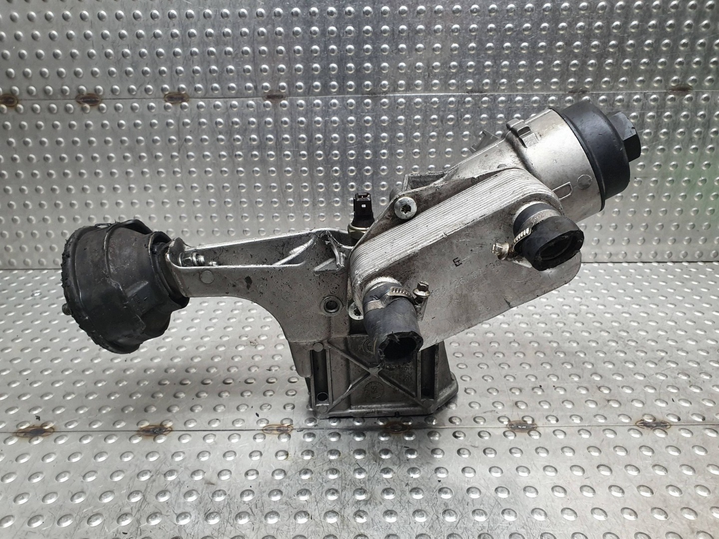 Ölfiltergehäuse 2246981 BMW 3 E46 2.0 D M47