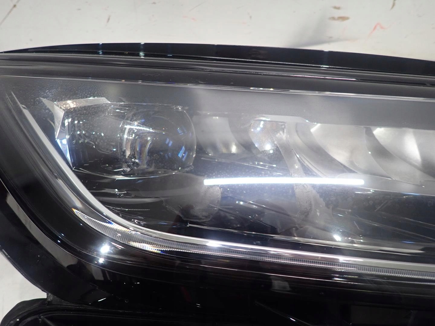 light front right SKODA KODAIQ 2016- FULL LED