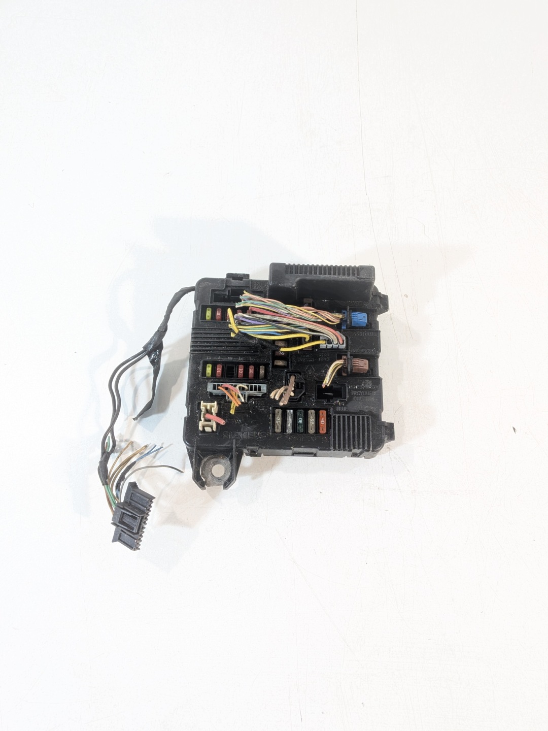 Module UPC Module fusibles OE 8200306032C Renault Scenic 2 II 03-09