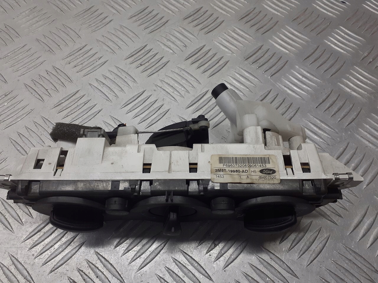 PANEL BOCCHETTE FORD FOCUS MK II 3M5T-19980-AD