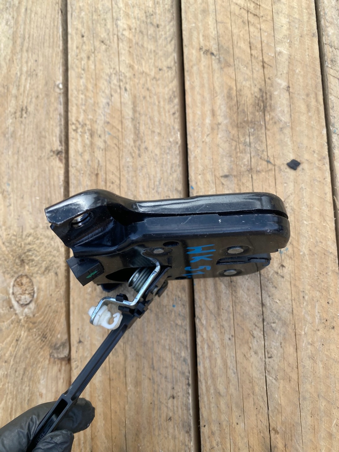 lock bonnet boot AUDI A3 8P 8P3827469A