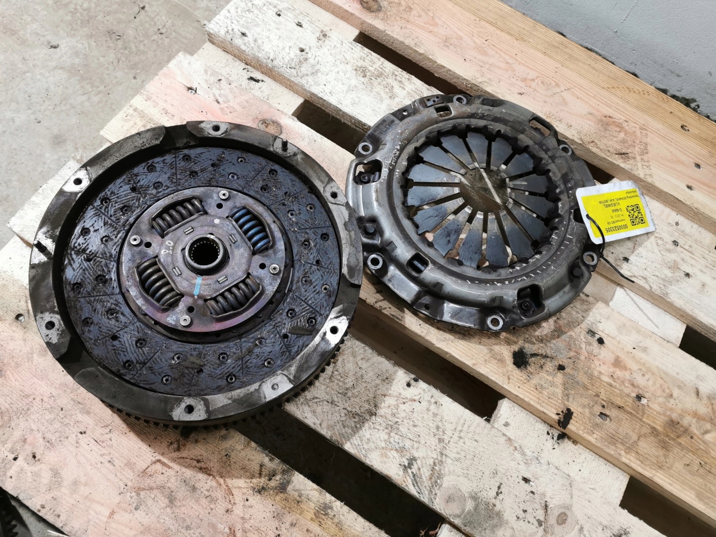 ISUZU D-MAX 8979415220 8979456790 complets embrayage