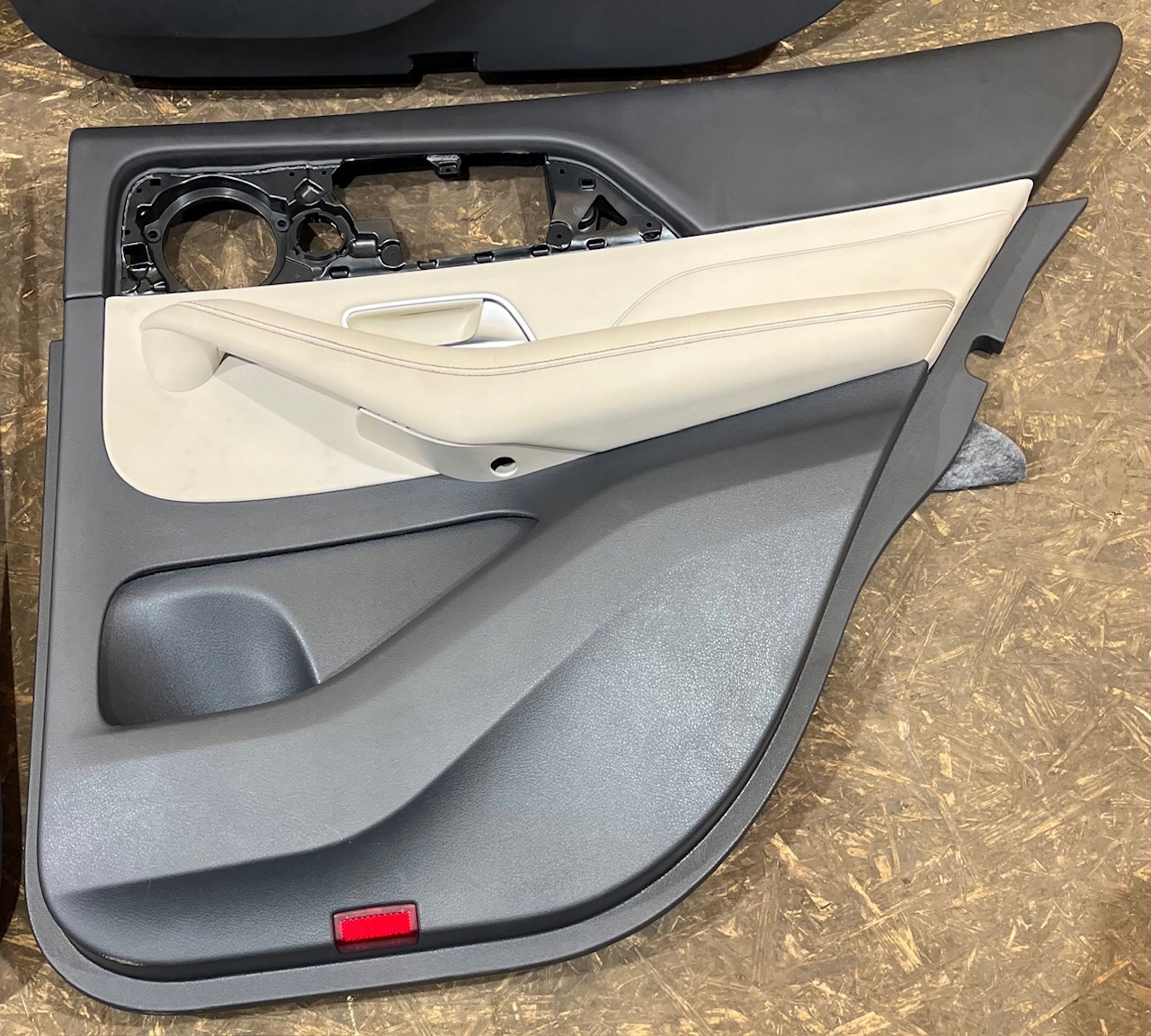 seats side TUNEL KPL. MERCEDES GLE W167 1