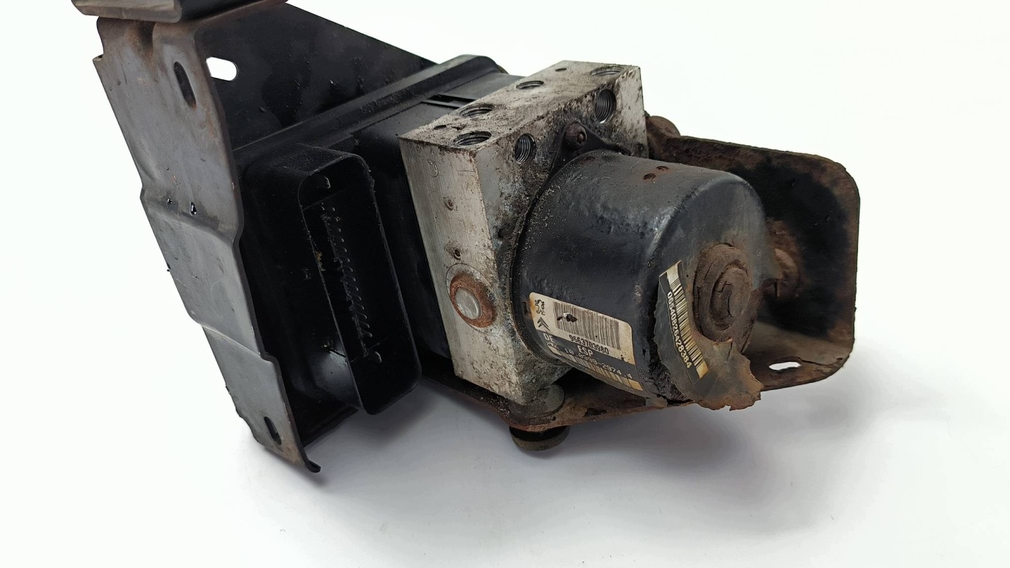 pump ABS brake 9663703980 PEUGEOT 207