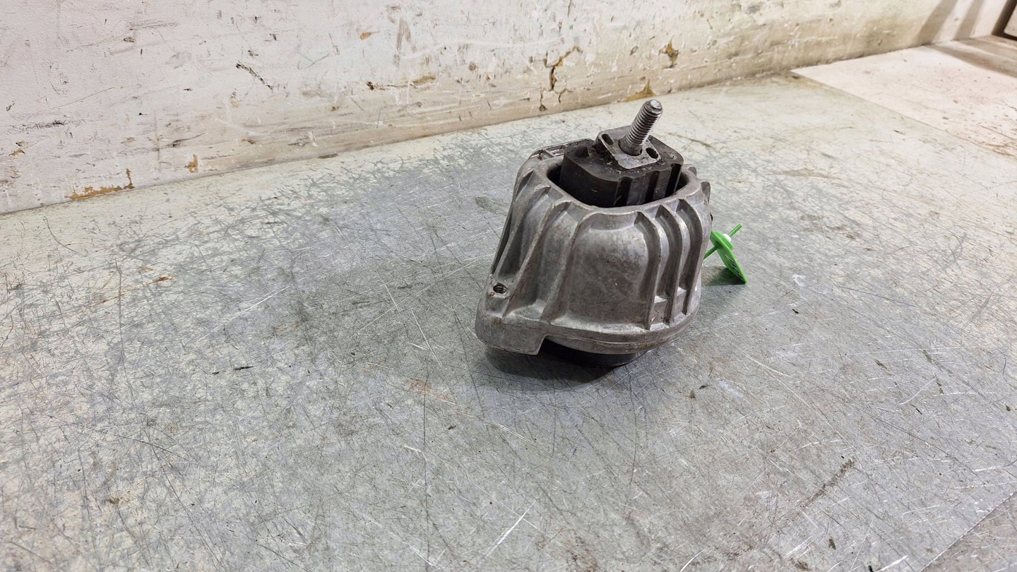Motorlager links 6768799 BMW E81 E84 E87 E90 E91 E93 N53B30A