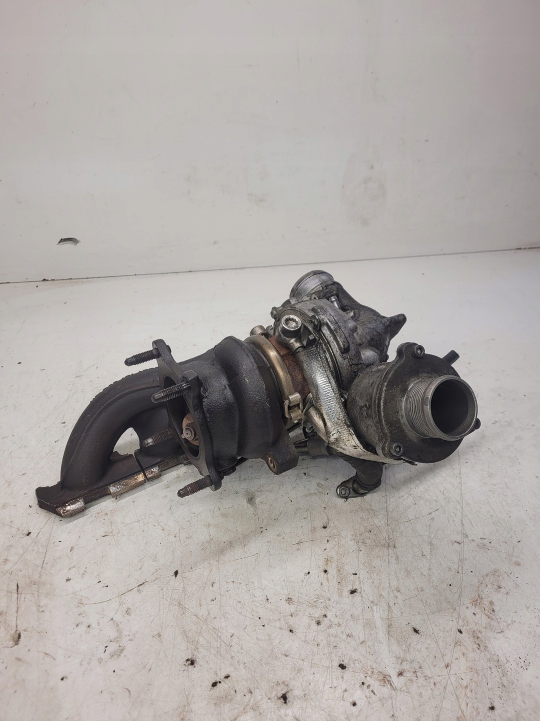 turbo AUDI A4 A5 Q5 2.0 TFSI 06H145702S