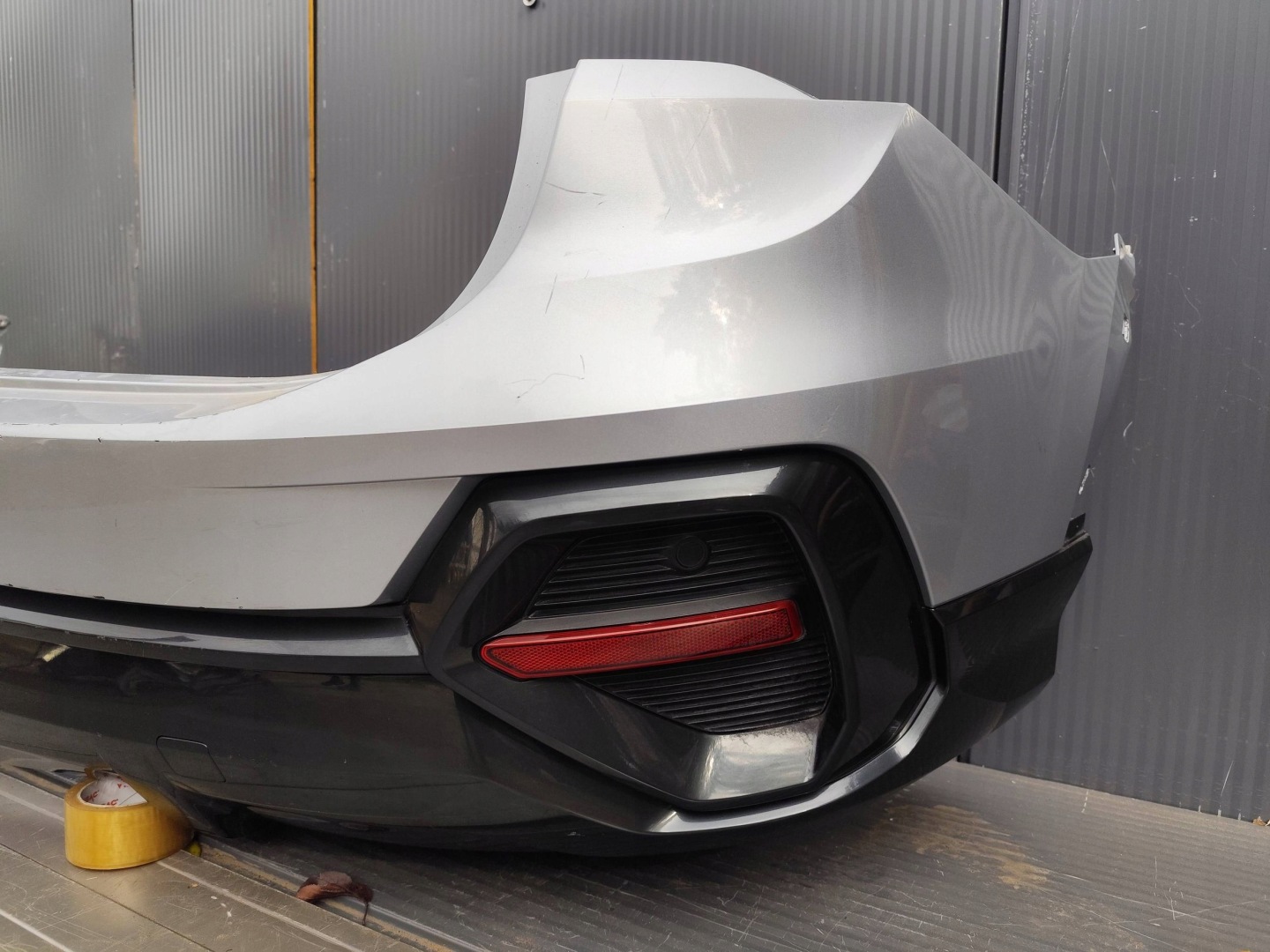 AUDI Q3 II 83A SPORTBACK bumper rear PDC