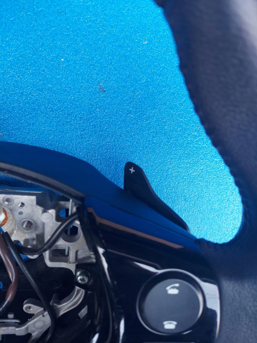 volant TOYOTA AYGO s řazením