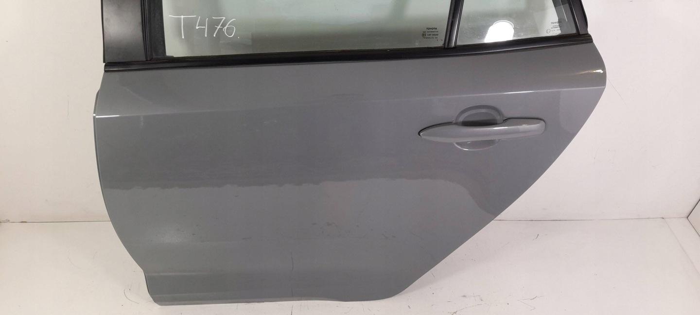 Toyota Corolla E21 Kombi door rear. left 1H5 (T476)