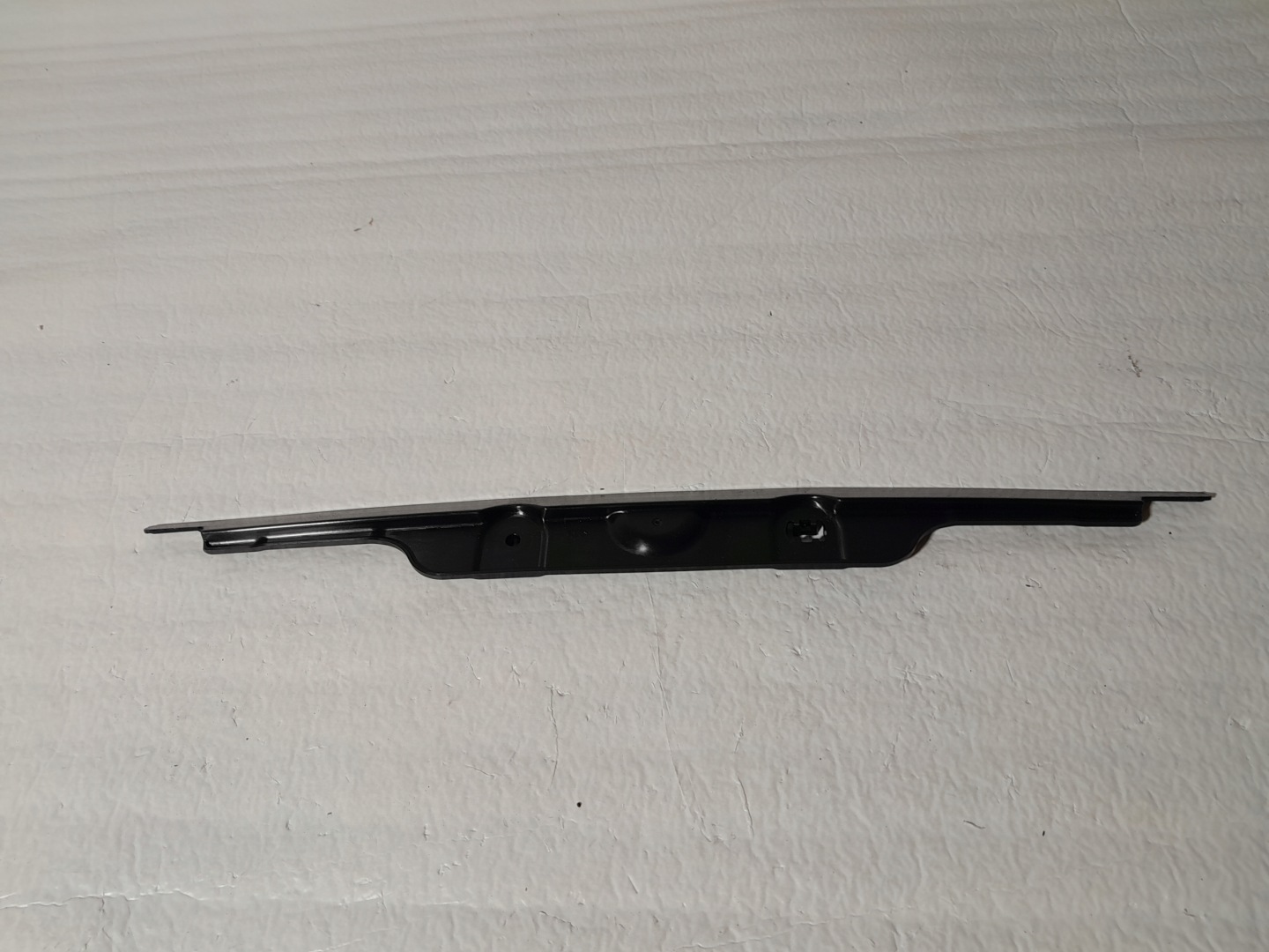 BMW 7 G11 LCI Console Support plaque 7343487