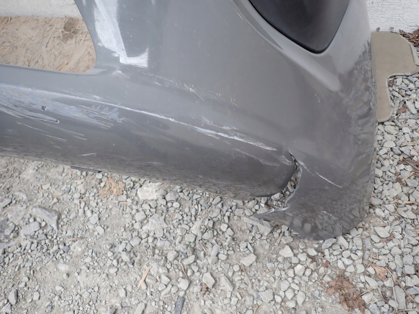 bumper front front OPEL VIVARO 2 II B X82 2014-2019R 93868853