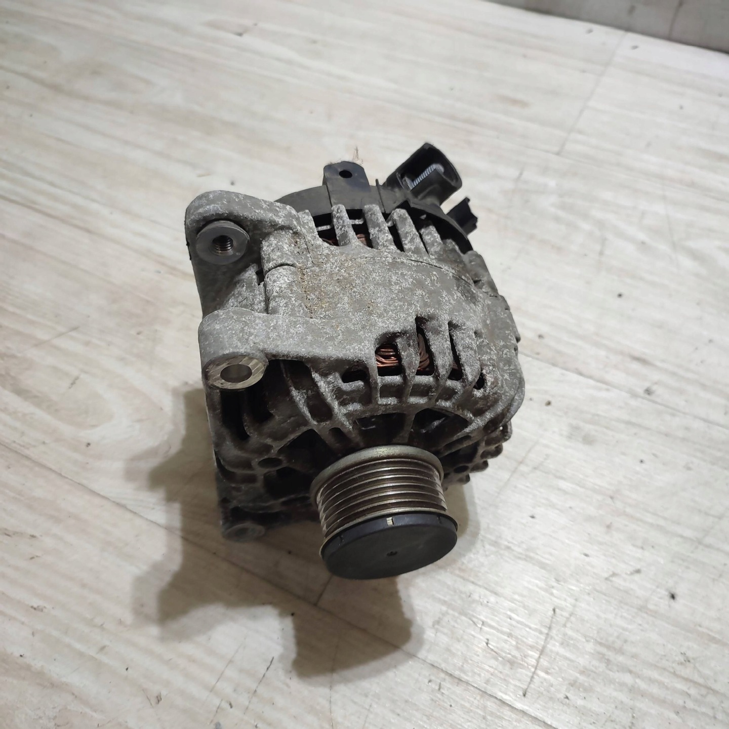 alternator Opel Corsa F 9835689480
