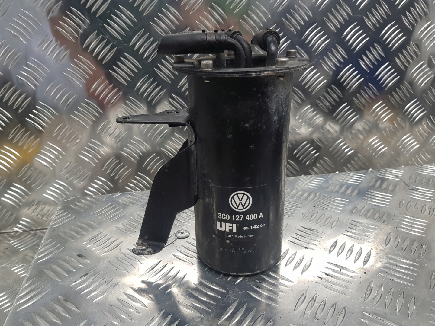 cover of a filter, of the fuel VOLKSWAGEN PASSAT B6 3C0127400A