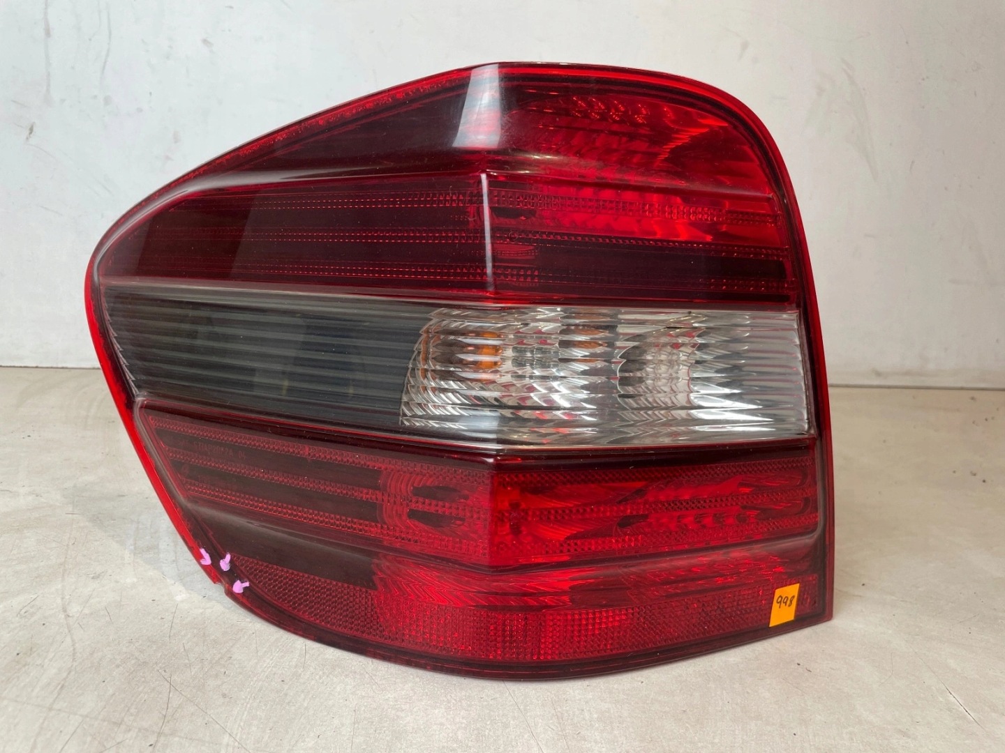 damaged light rear part rear left Mercedes ML w164