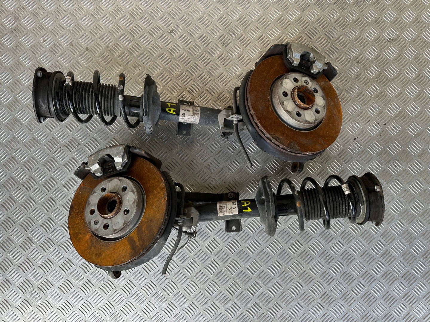 SWING FRONT RIGHT AUDI A1 82A 1.0 TSI