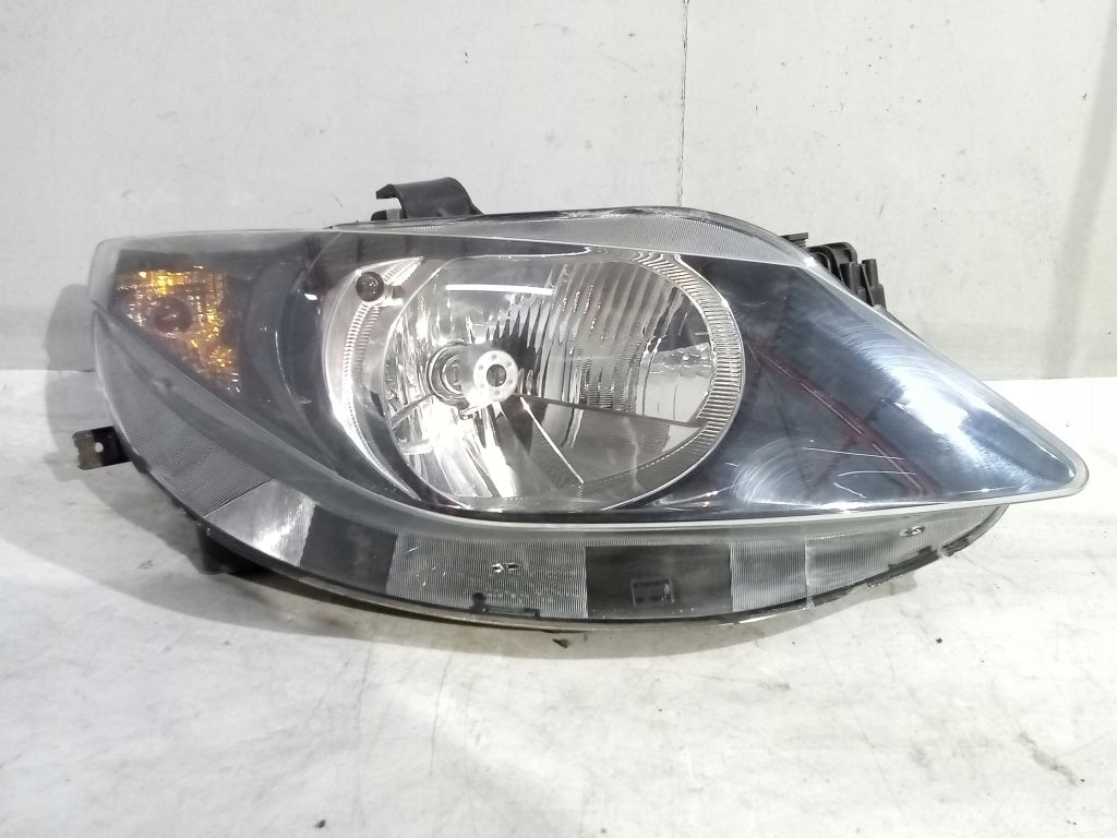 Seat Ibiza IV 4 light right front front 6J1941022C