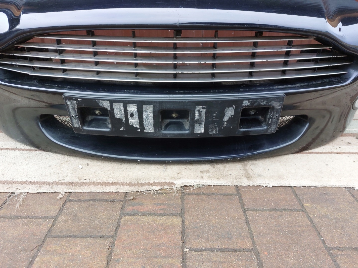 bumper front ASTON MARTIN VANTAGE DB7 01r black
