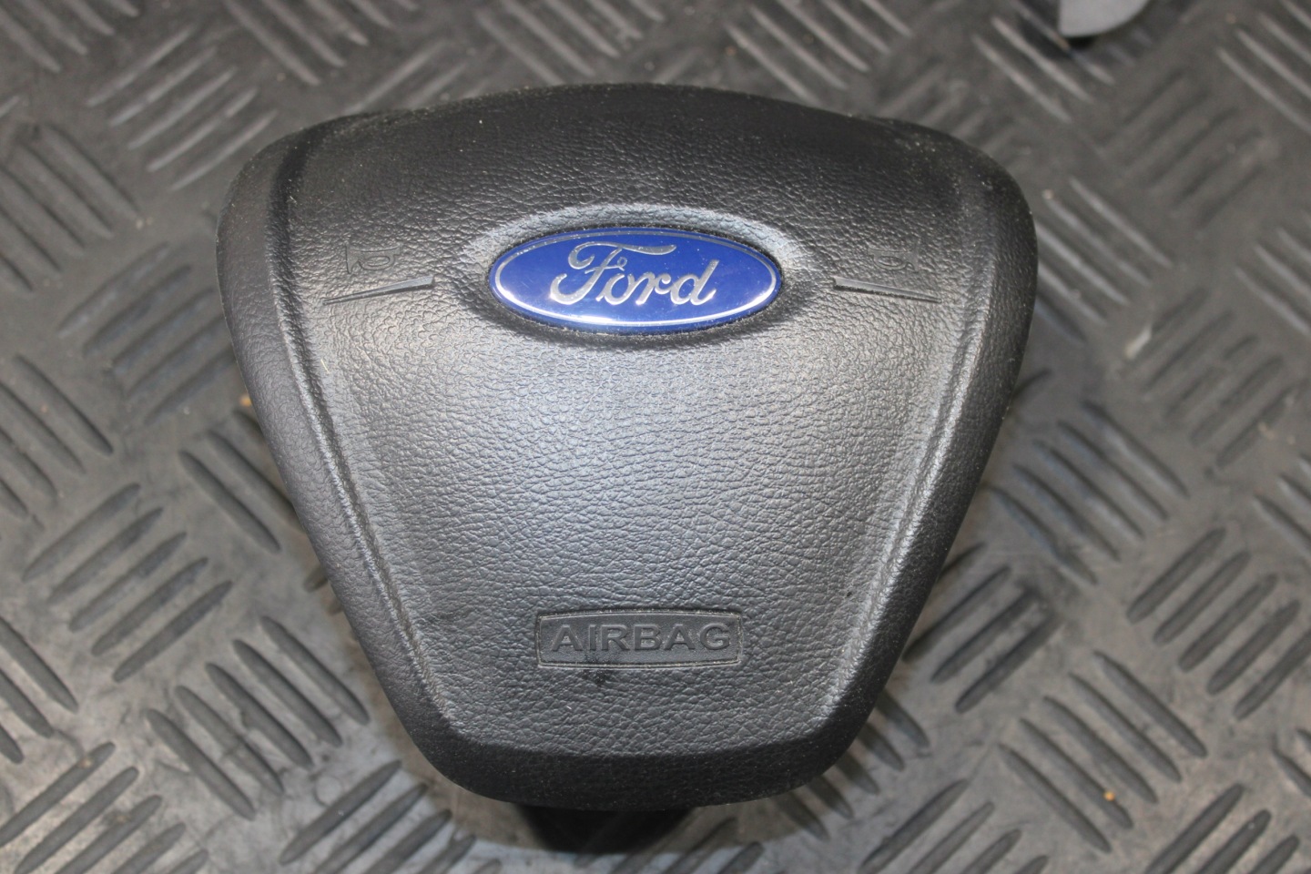 dashboard console airbag airbags FORD B-MAX