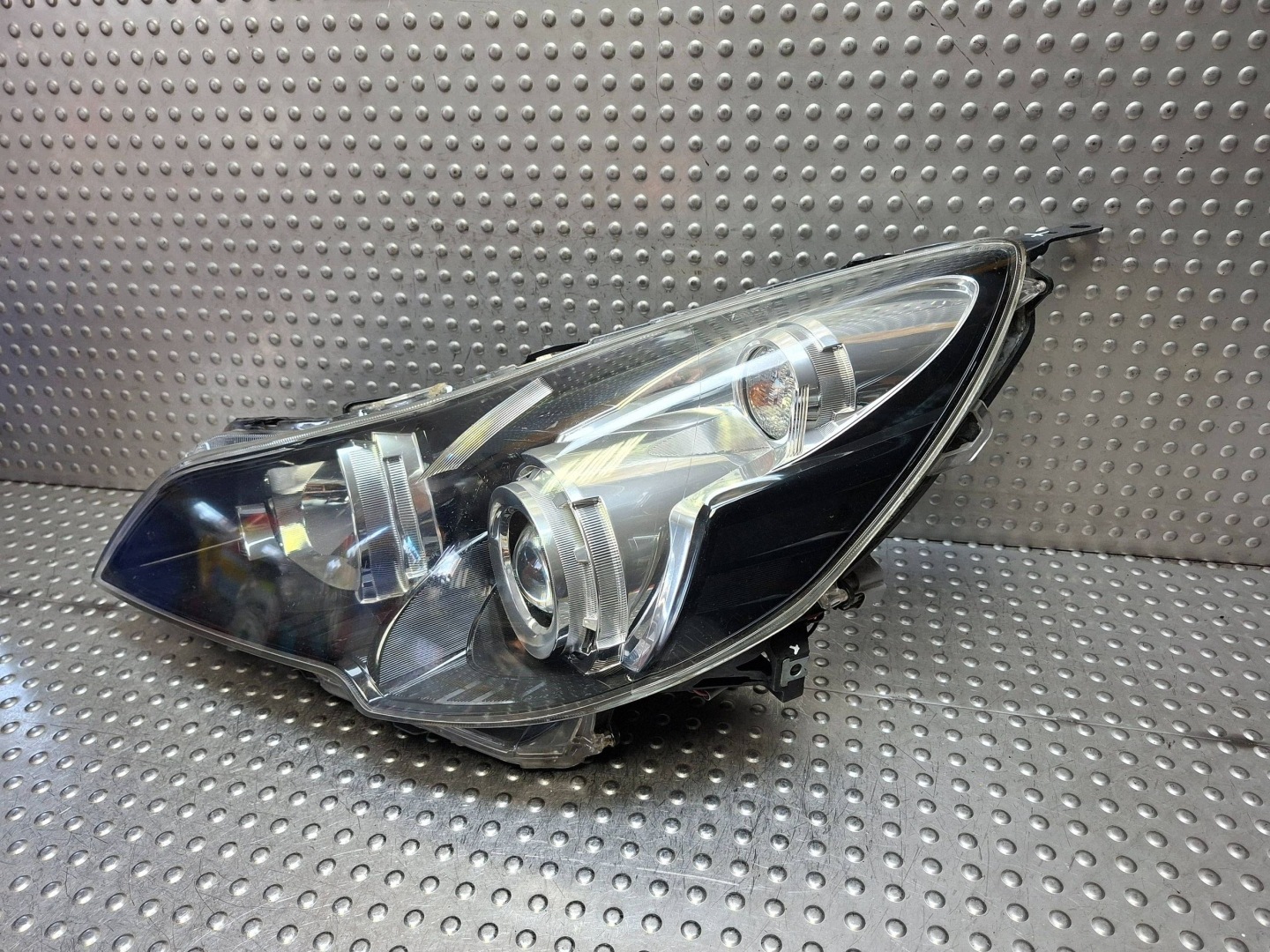 light XENON front left SUBARU LEGACY 09- EU dark