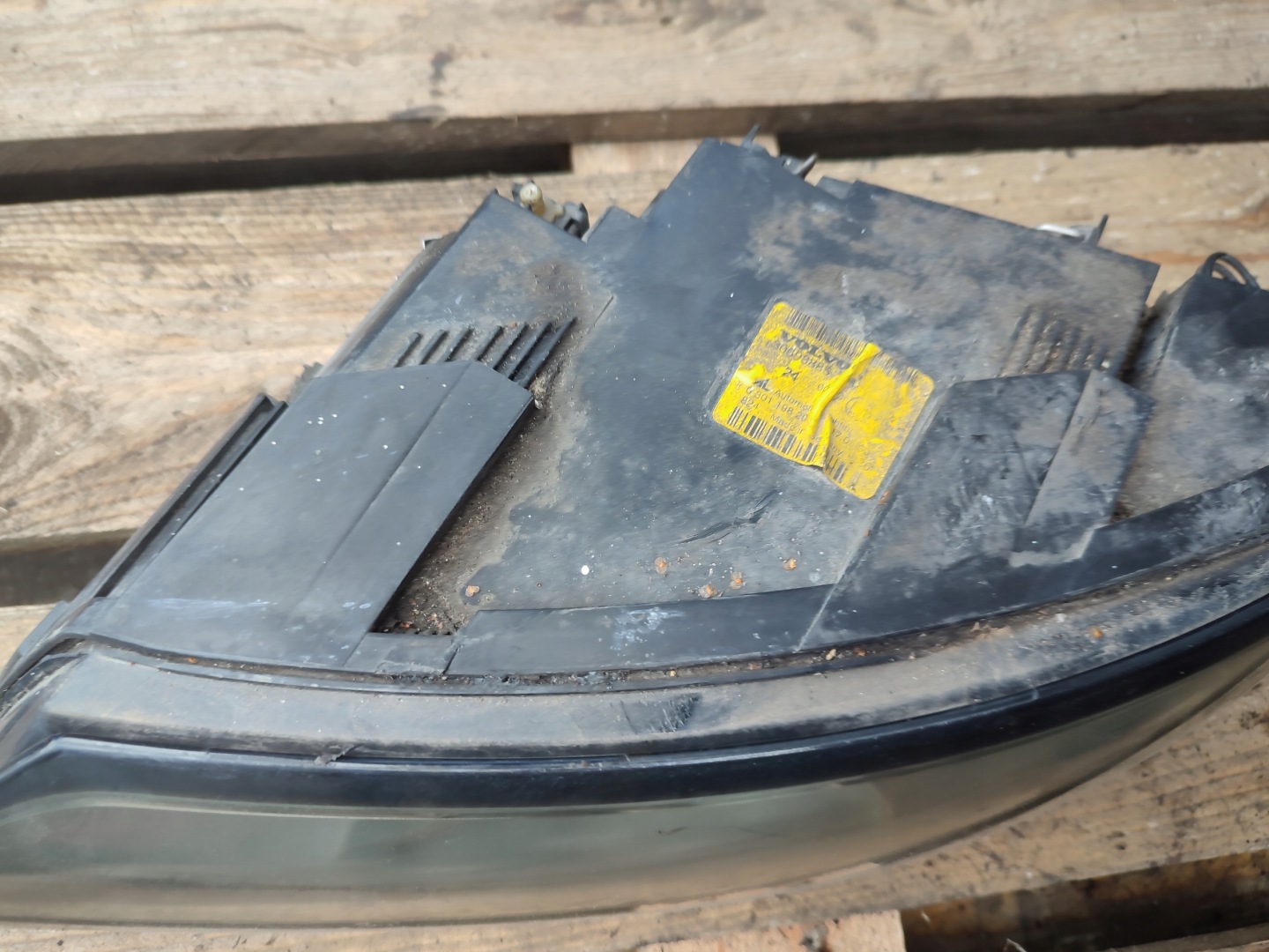 light REFLEKTOR left front VOLVO S40 II V50 04-07 30698885 lens EUROPA