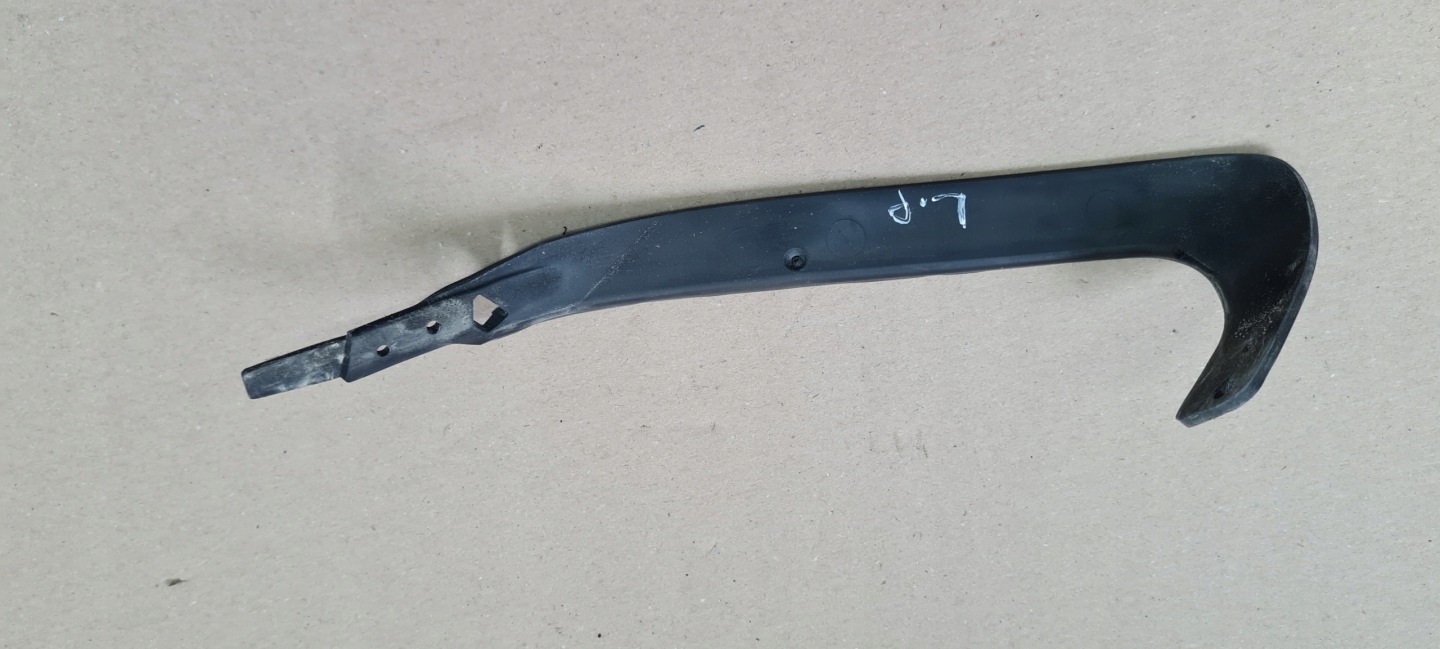 A6 C7 4G gasket rubber lights left front 17612101