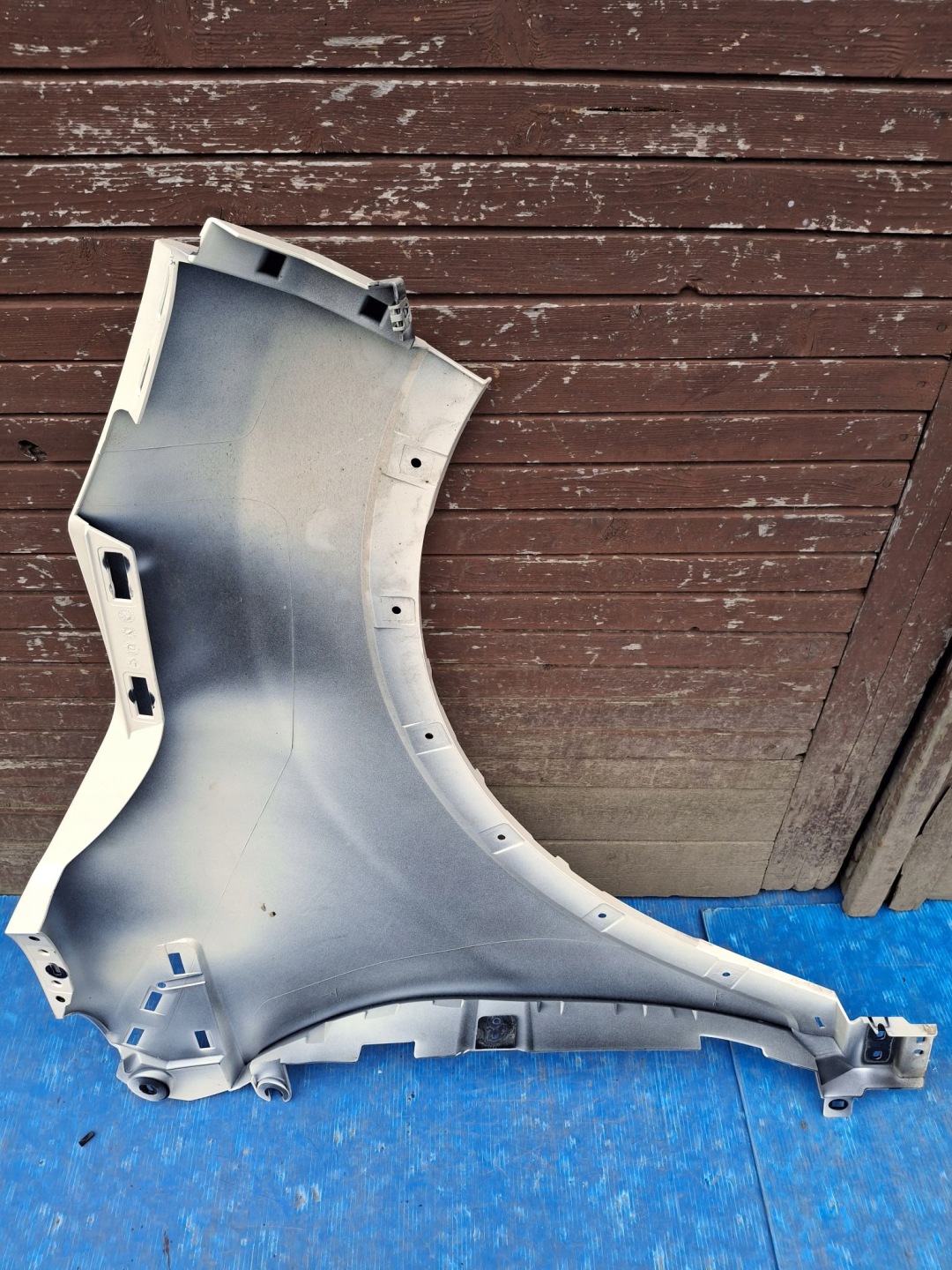 fender left front RENAULT CAPTUR and 2013R->