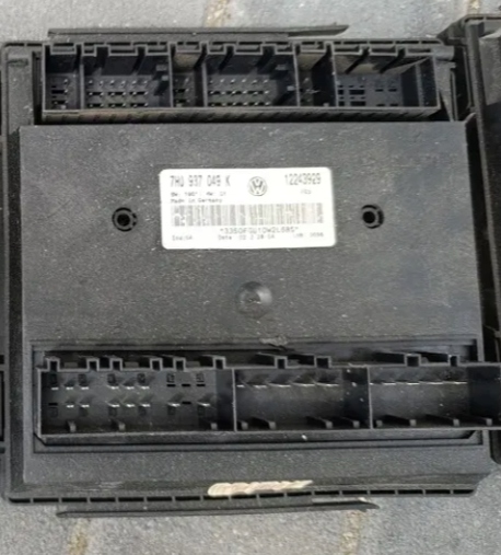 VW T5 Unité commande confort T5 7H0937049K