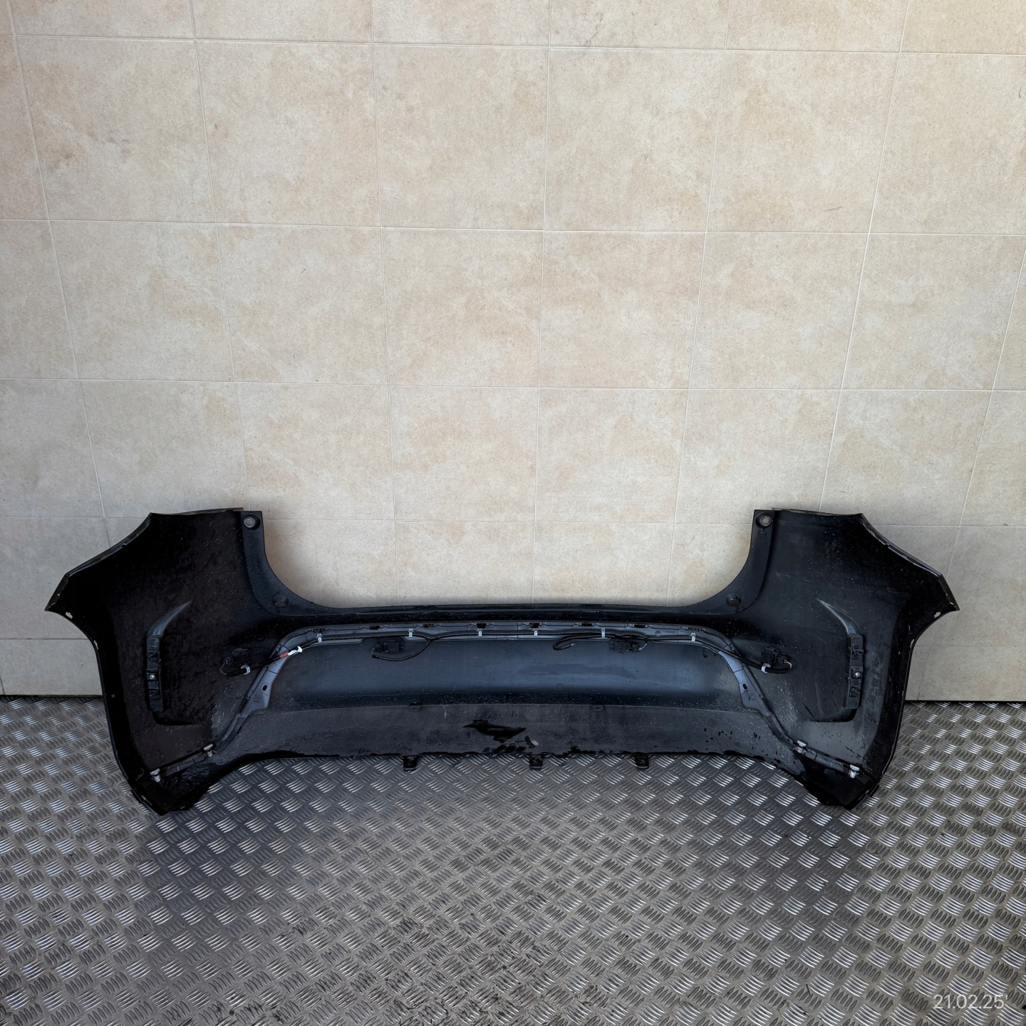 bumper rear complete TOYOTA YARIS CROSS 2022 ROK 4 PDC
