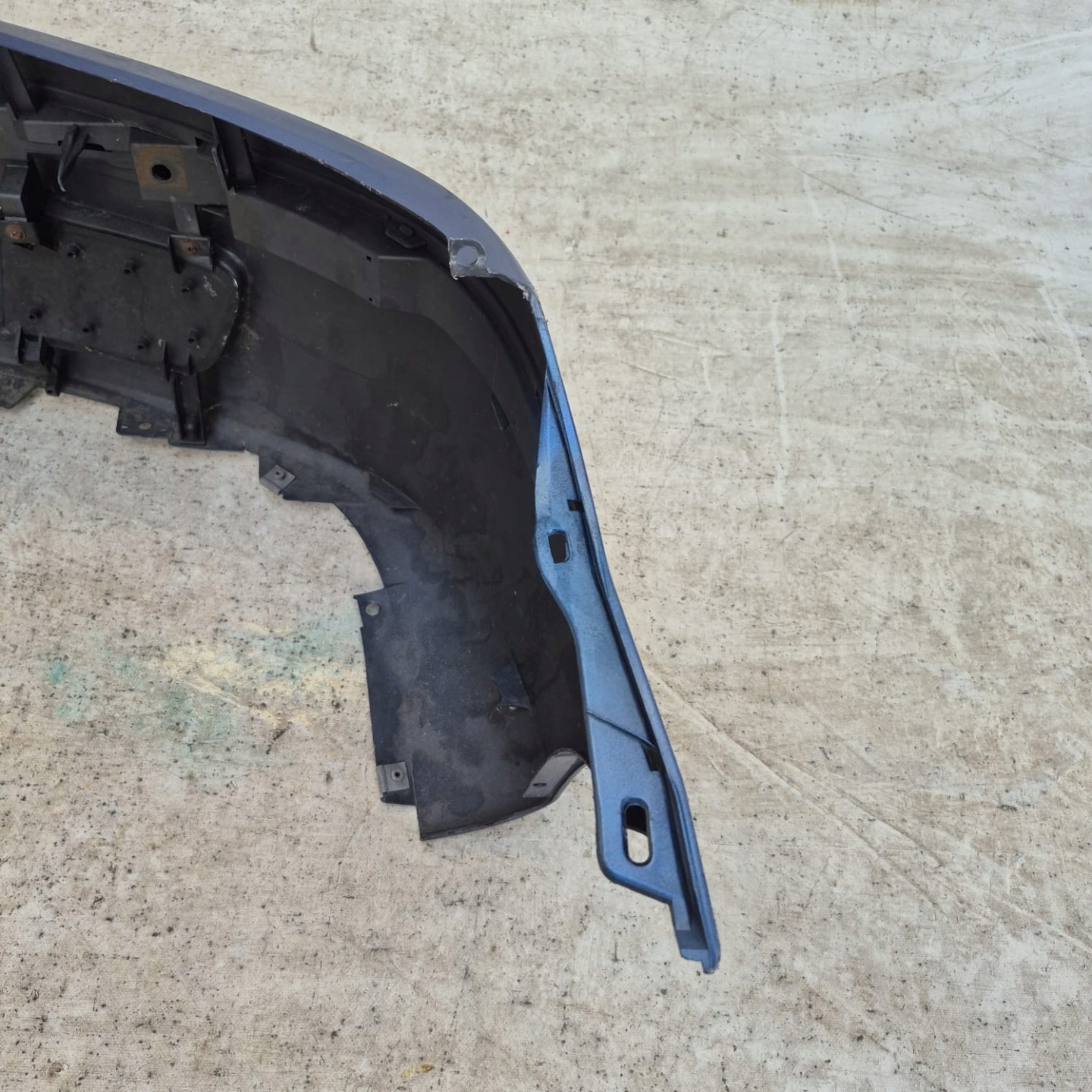 MAZDA 1 e PREMACY 99-01 Paraurti Anteriore Anteriore
