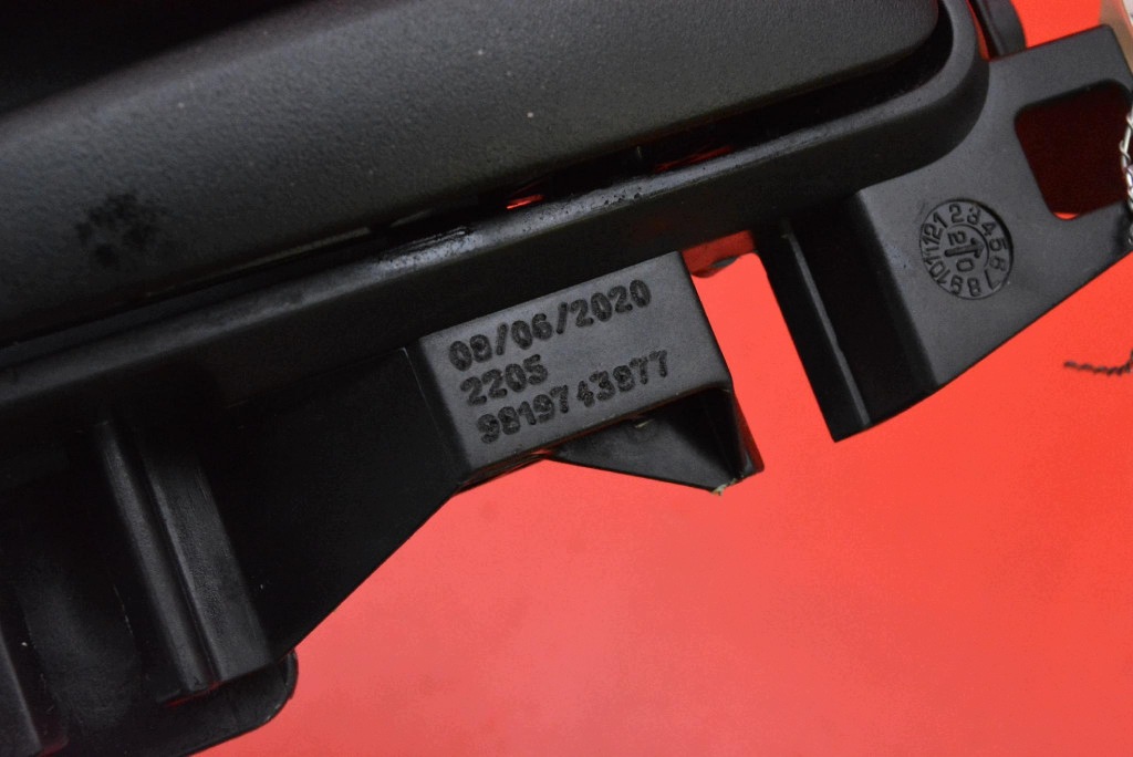 handle inner right front black 9819743877 PEUGEOT PARTNER 3 III 18-24