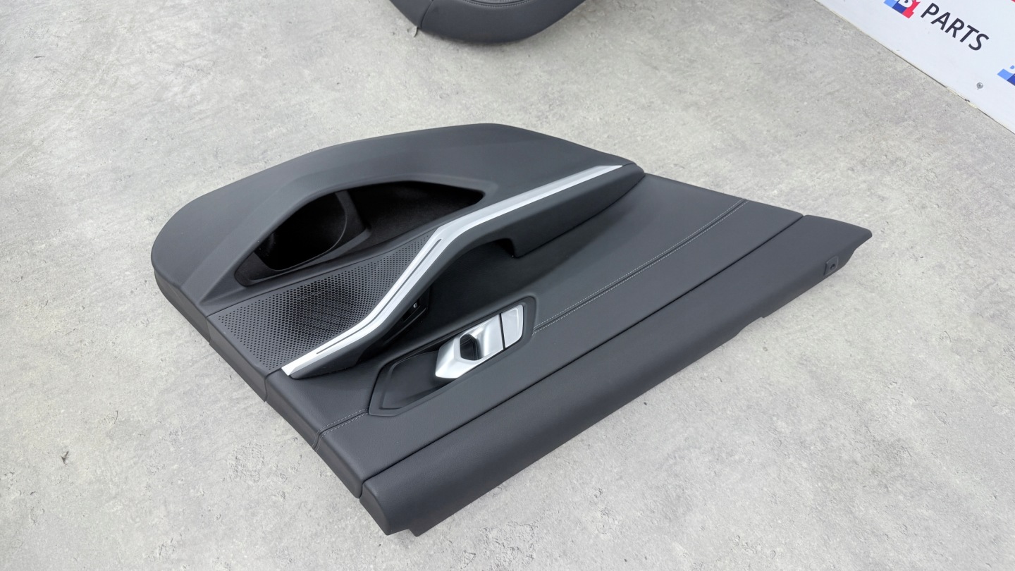 BMW G01 X3 seats side black leather heated EUR KPL