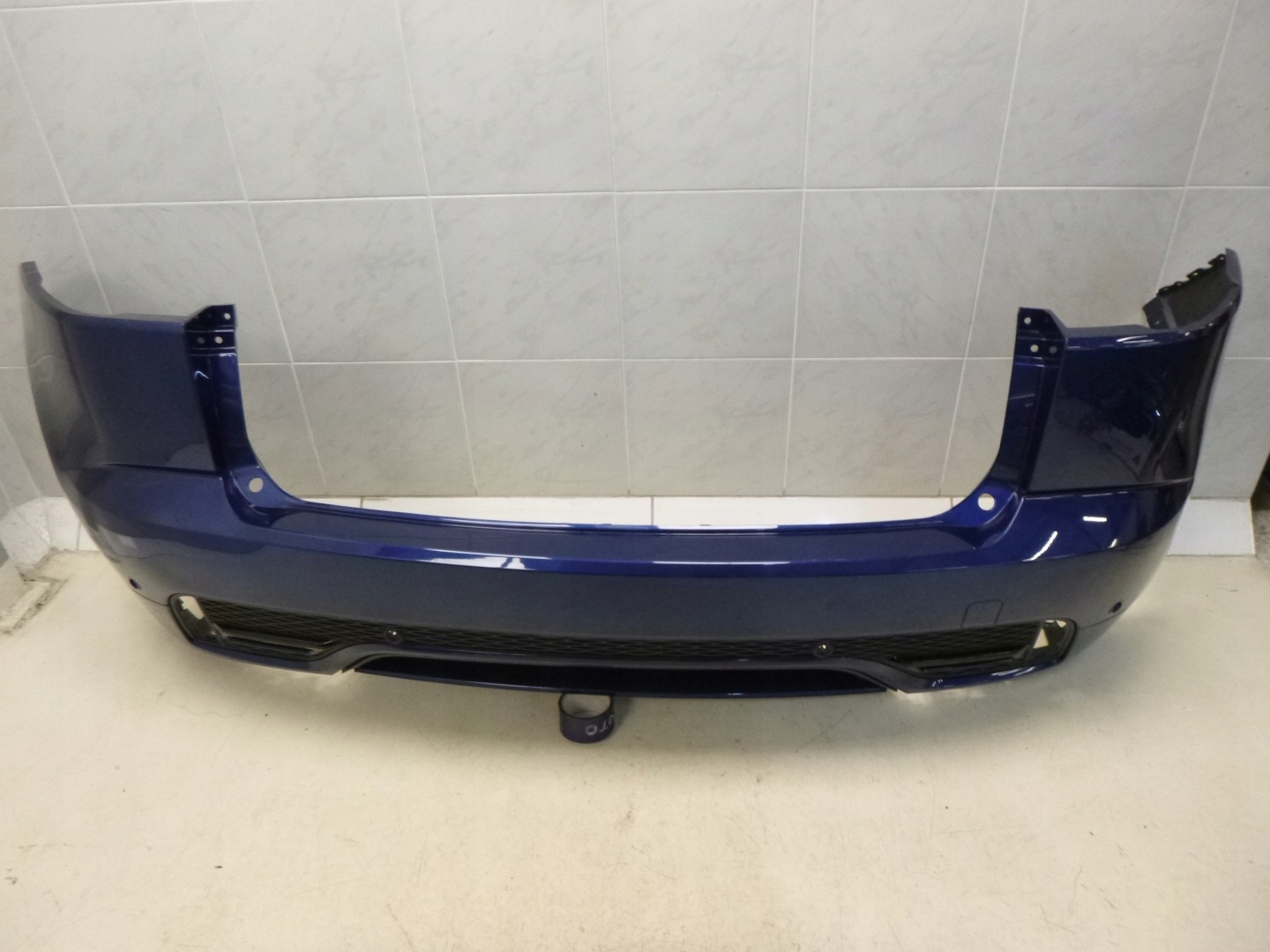 JAGUAR E-PACE X540 bumper rear part 4 x PDC NR 25