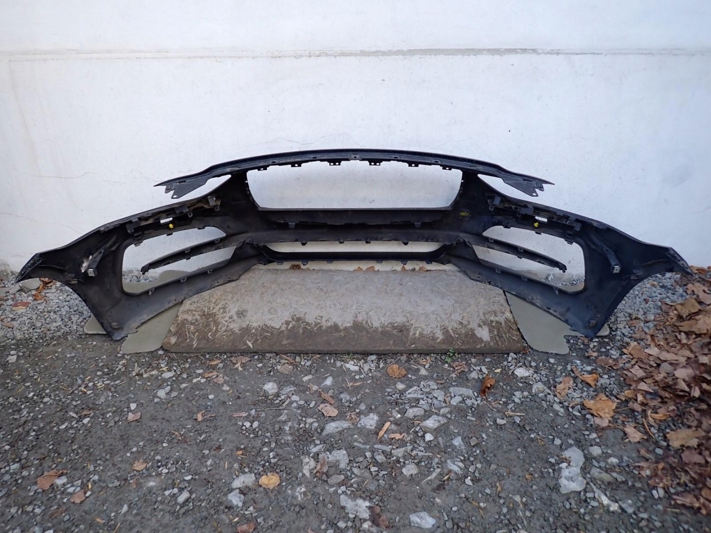 bumper front front JAGUAR XE X760 LIFT 2020- MX73-17F003-DA