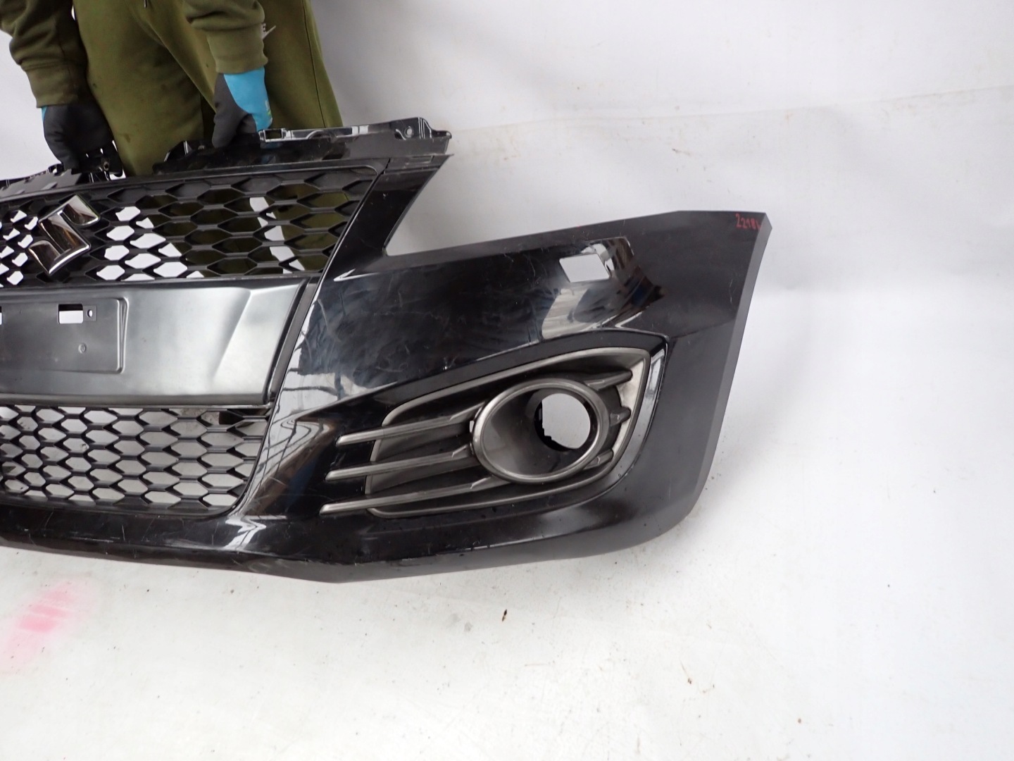 SUZUKI SWIFT SPORT MK7 2012 - bumper front front washers