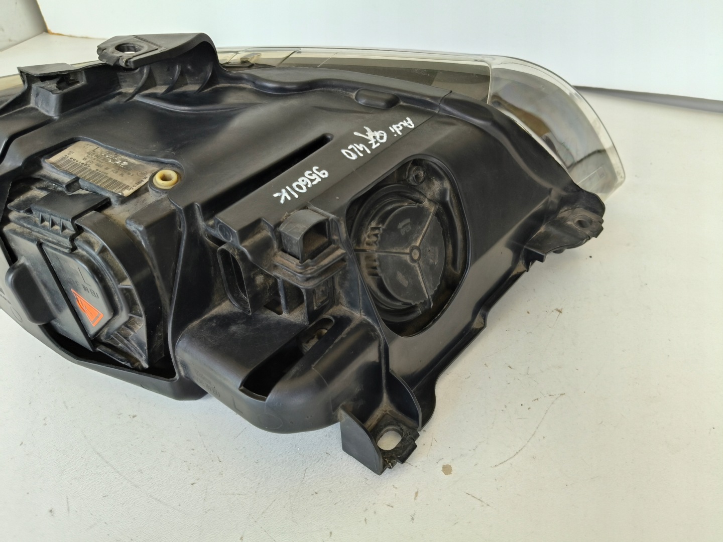 light left REFLEKTOR AUDI Q7 4L 4L0 05