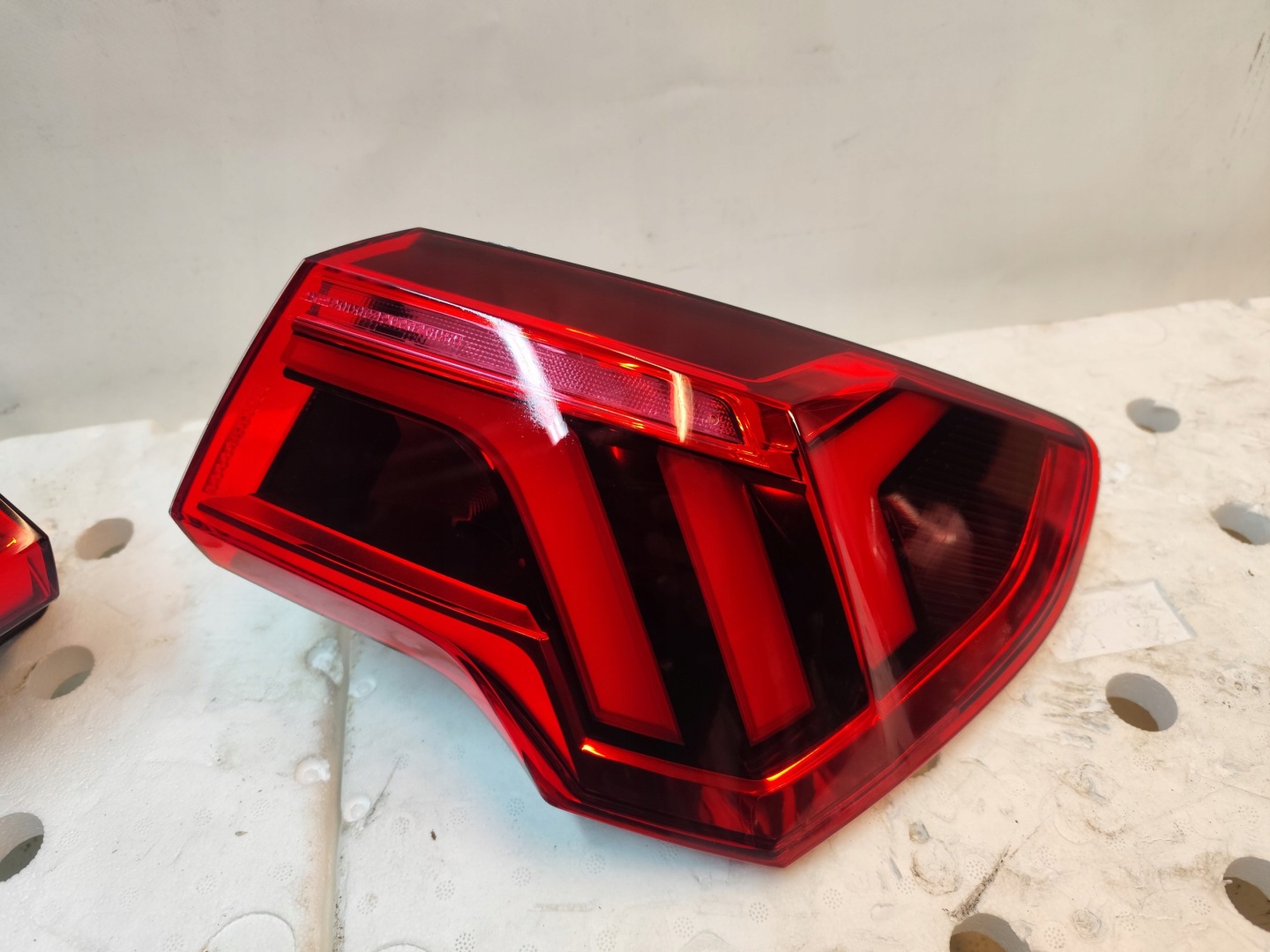 AUDI Q3 83A SPORTBACK light rear part right