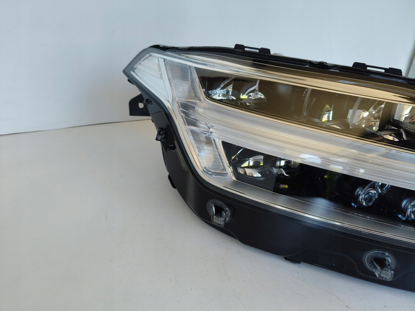 light right REFLEKTOR VOLVO XC90 II 19- LIFT FULL LED ACTIVE HIGH BEAM