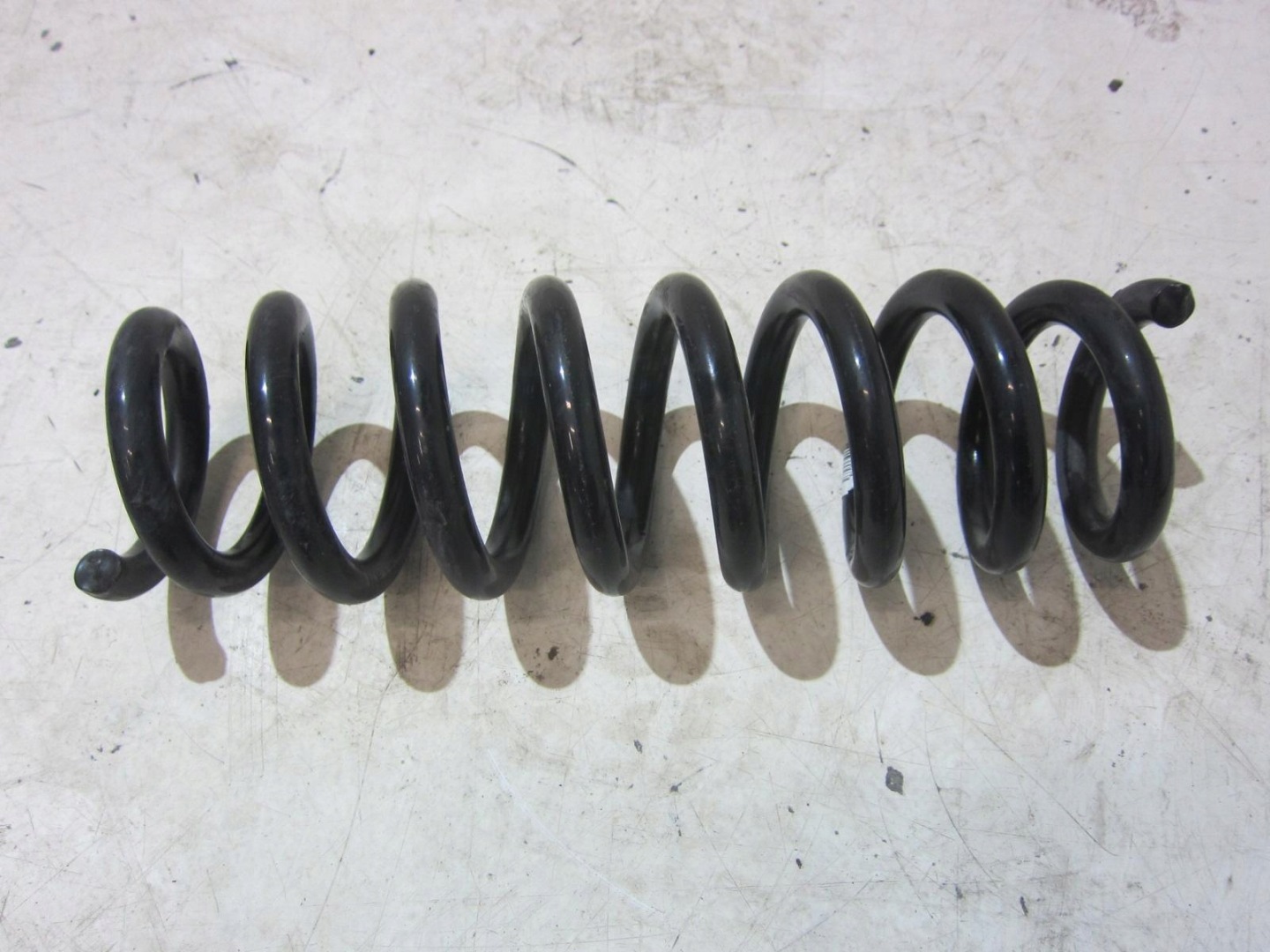 BMW F34 GT 328i spring springing rear 6851729