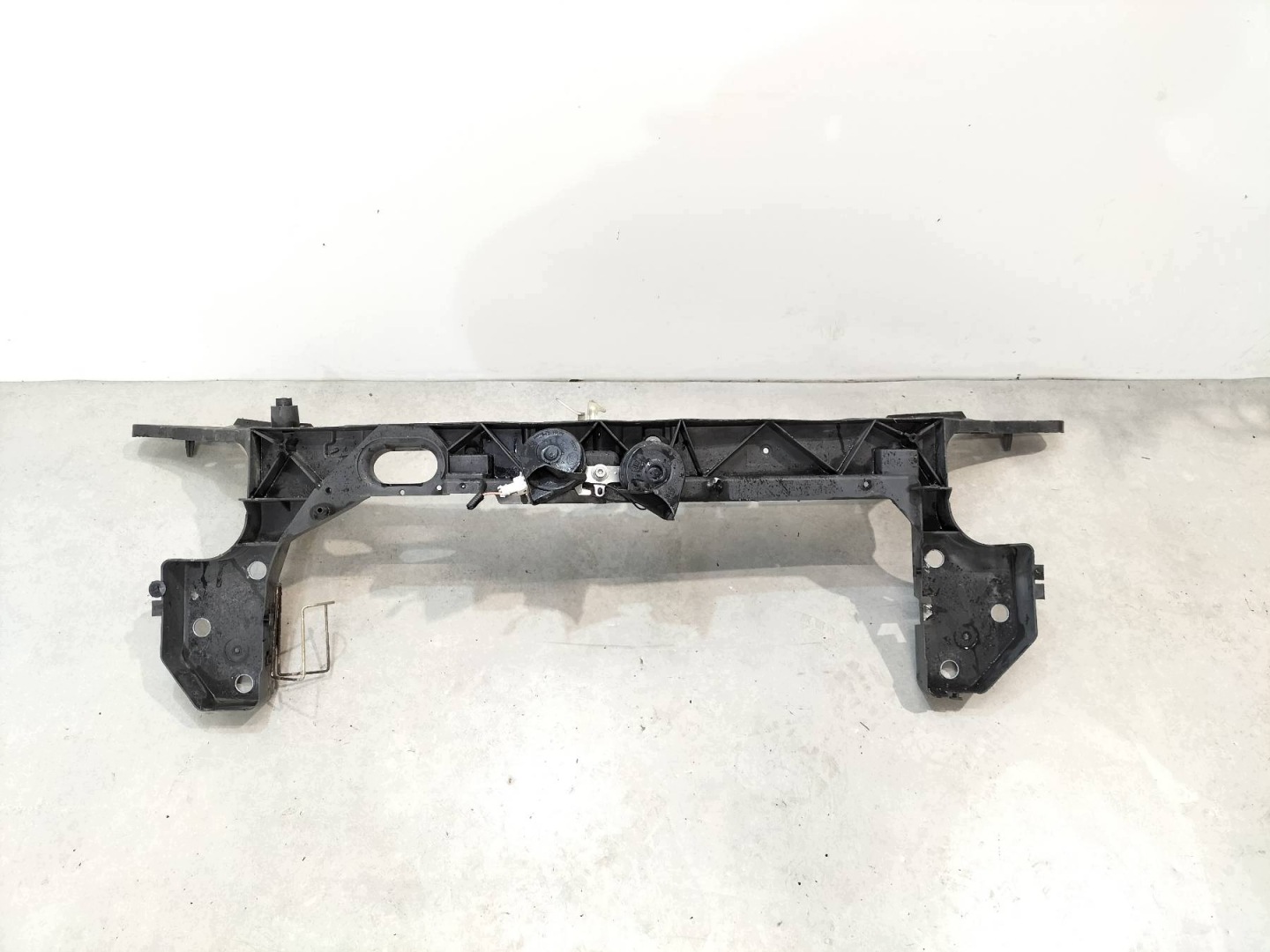 support panel for radiators Renault Megane and (1995-2002)