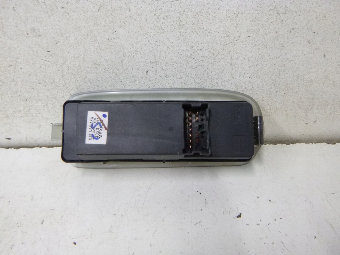 window control switch MAZDA TRIBUTE 4L8T-14540ABW 00-08 SUV switch