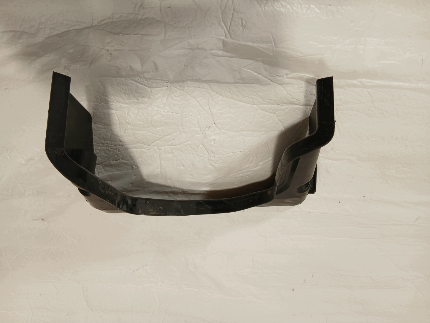 AUDI A4 B9 LIFT RYNNA under the window 8W1819979A
