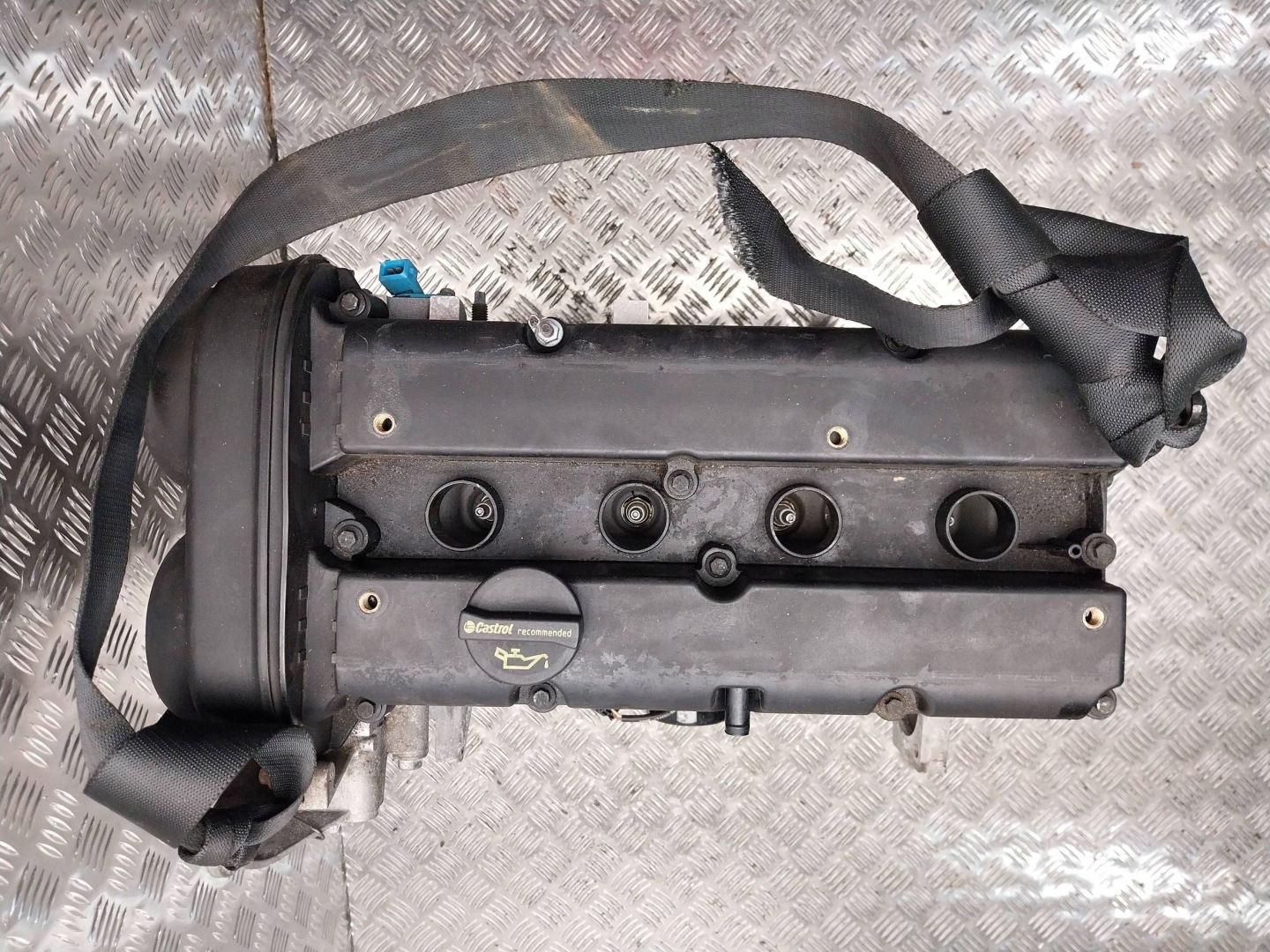 engine B4164S3 VOLVO C30 S40 II V50 and 1.6 16V unprotected pillar