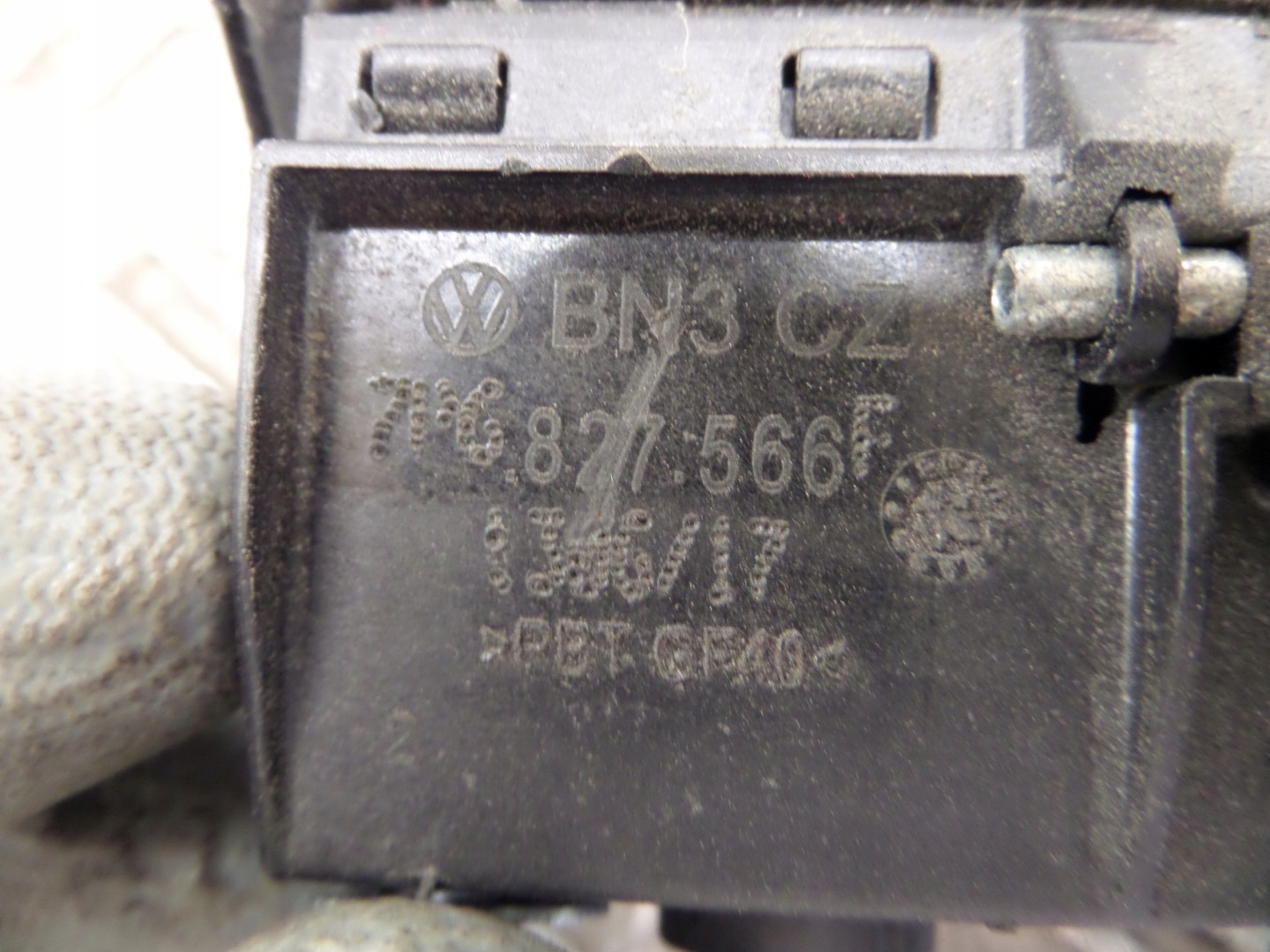 AUDI A7 4G KAMERA handle rear part 7P6827566F boot