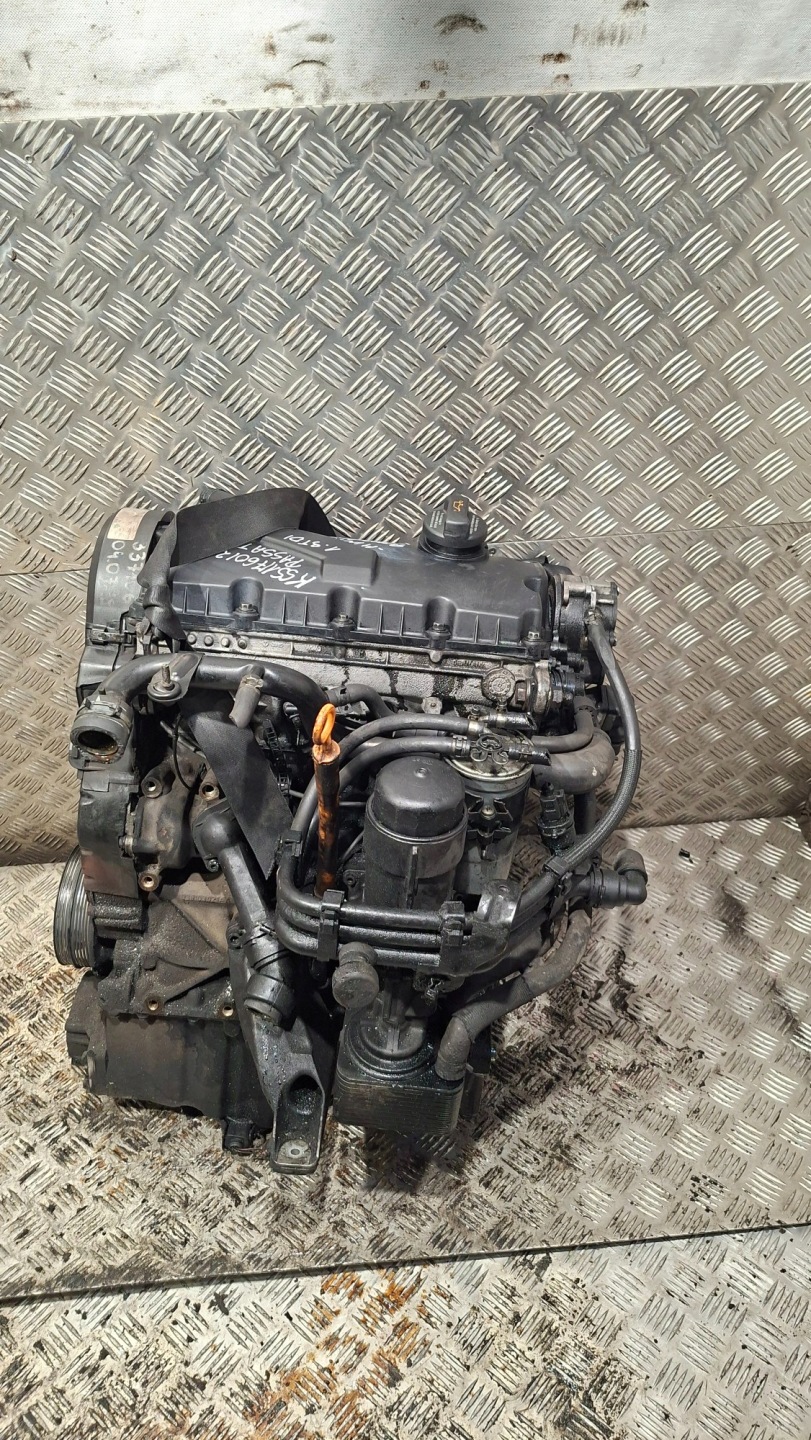 engine Z UKLADEM PALIWOWYM VW PASSAT B5 FL 1.9TDI AWX